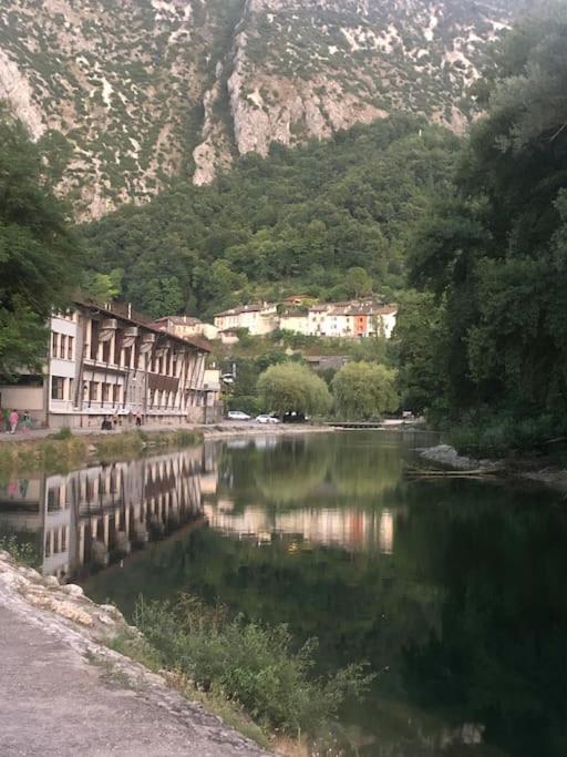 Confortable Au Pied Du Vercors Pont-en-Royans Kültér fotó